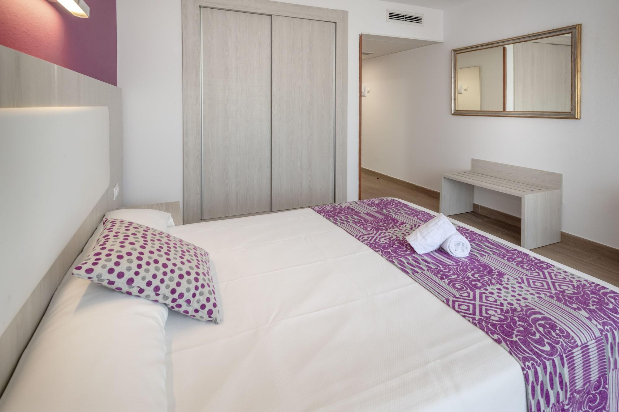 4R Meridia Mar Hospitalet De L'Infant Bagian luar foto