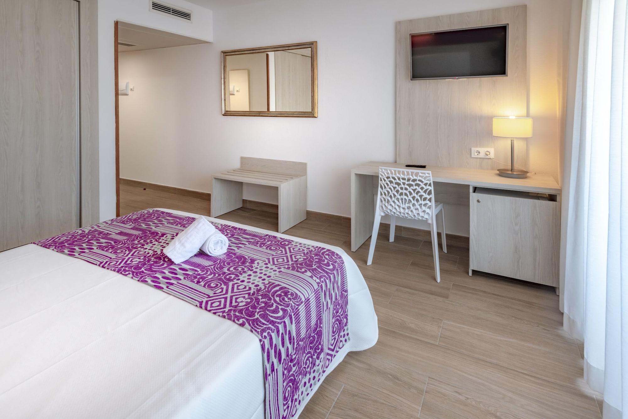 4R Meridia Mar Hospitalet De L'Infant Bagian luar foto