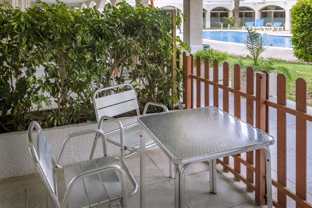 4R Meridia Mar Hospitalet De L'Infant Bagian luar foto