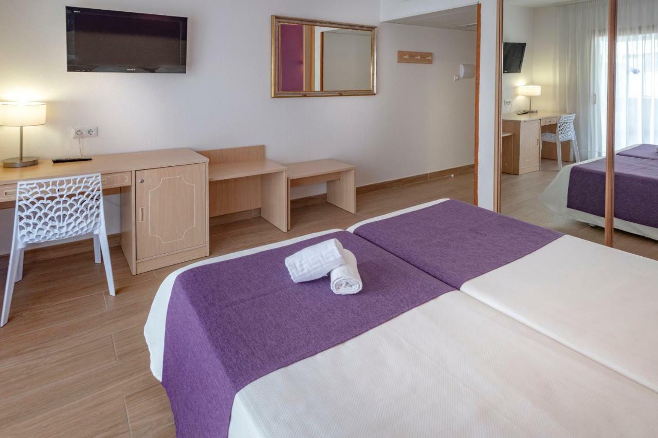 4R Meridia Mar Hospitalet De L'Infant Bagian luar foto